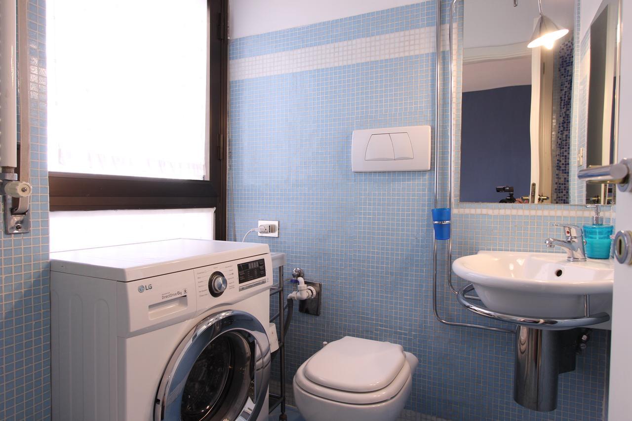 רומא Sant'Angelo Modern Apartment מראה חיצוני תמונה